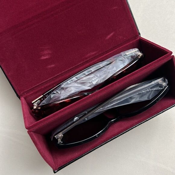 Rachel Zoe 2 Sunglasses & Case Set main image 9